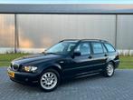 BMW 3-Serie 1.8 I 316 Touring I Dealer onderh. I Orig NL I, Auto's, Zwart, 4 cilinders, 1796 cc, Zwart