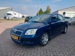 Toyota Avensis 1.8 VVTi Linea Terra, 4 cilinders, 129 pk, Blauw, Handgeschakeld