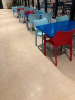 Partij van 130 kunststof stoelen, Huis en Inrichting, Stoelen, Kunststof, Gebruikt, Overige kleuren, Ophalen of Verzenden