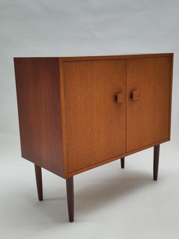 Vintage teak houten dressoir kastje jaren 50 60 kast hout  beschikbaar voor biedingen
