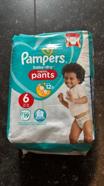Pampers baby-dry pants, maat 6 (15+ kg) luierbroekjes beschikbaar voor biedingen