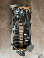 Bestek 12 delig solar cassette, Ophalen, Zo goed als nieuw, Rvs of Chroom, Vaatwasserbestendig