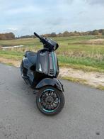 Vespa sprint 125cc 4t Brom Akrapovic, Ophalen of Verzenden, Zo goed als nieuw, Benzine, Overige modellen
