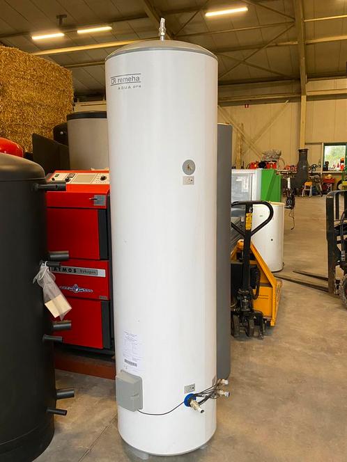 RVS Tapwater Remeha Aqua Pro 300L, Doe-het-zelf en Verbouw, Geisers en Boilers, Gebruikt, Boiler, 100 liter of meer, Minder dan 3 jaar oud