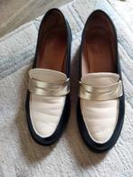 Notre-V loafers., Kleding | Dames, Schoenen, Ophalen of Verzenden, Zo goed als nieuw, Beige, Instappers