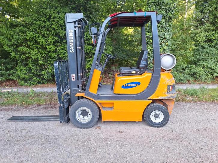 Samsung Heftruck 1.8 tons triplo 2737 uur in topstaat!, Zakelijke goederen, Machines en Bouw | Heftrucks en Intern transport, Heftruck