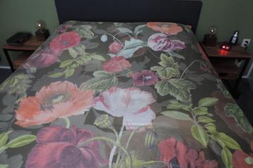 Dekbedhoes (Ezenssa)240 X 200/220 cm met slopen beschikbaar voor biedingen