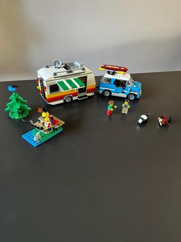 LEGO Creator 3-in-1 Familievakantie (31108) beschikbaar voor biedingen