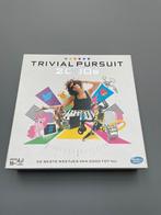 Trivial Pursuit 2000, Ophalen of Verzenden, Zo goed als nieuw