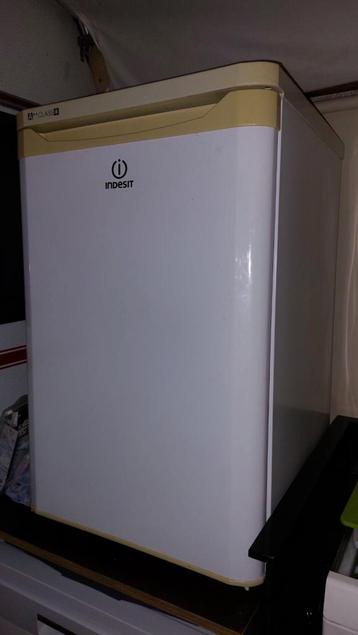Indesit Tafelmodel Koelkast met vriesvakje - Compact! beschikbaar voor biedingen