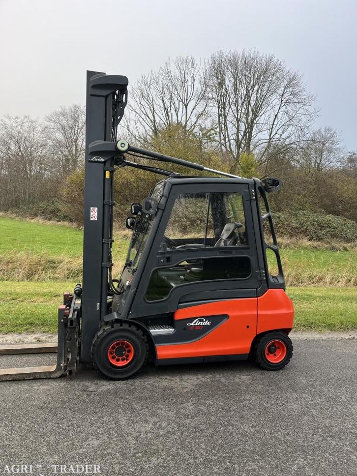 Linde E30-01 elektrische heftruck  vorkversteller / Sideshif, Zakelijke goederen, Machines en Bouw | Heftrucks en Intern transport