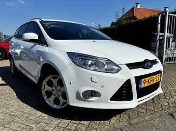 Ford FOCUS Wagon 1.6 TDCI ECOnetic Lease Titanium Navi/Xenon beschikbaar voor biedingen