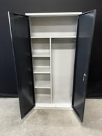 Nette lockerkast / kledingkast stalen werkplaatskast + slot, Gebruikt, Met hangruimte, Nb, Nb