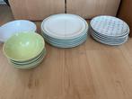 Te koop, IKEA servies, borden en kommetjes, Huis en Inrichting, Keuken | Servies, Ophalen, Zo goed als nieuw, Bord(en), Overige stijlen
