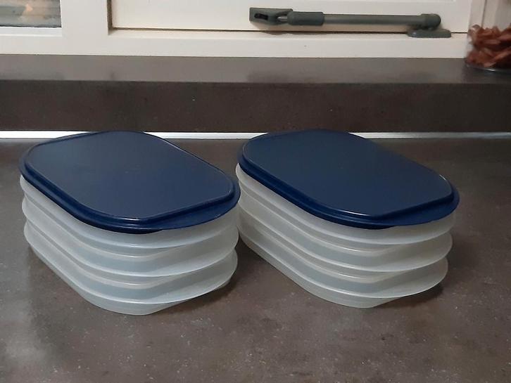 Tupperware vleeswaren trio / beleg doos blauw, Huis en Inrichting, Keuken | Tupperware, Blauw, Ophalen of Verzenden