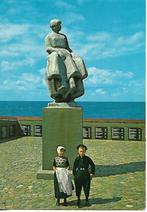 Urk- -Monument., Verzamelen, Ansichtkaarten | Nederland, 1960 tot 1980, Ongelopen, Flevoland, Verzenden