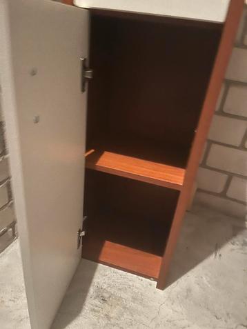 Badkamer meublement beschikbaar voor biedingen