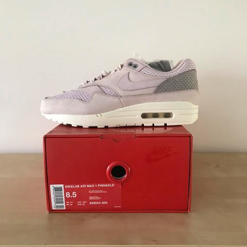 Nike Air Max 1 Pinnacle Arctic Pink, maat 42. Nieuw!, Kleding | Heren, Schoenen, Nieuw, Sneakers of Gympen, Overige kleuren, Ophalen of Verzenden