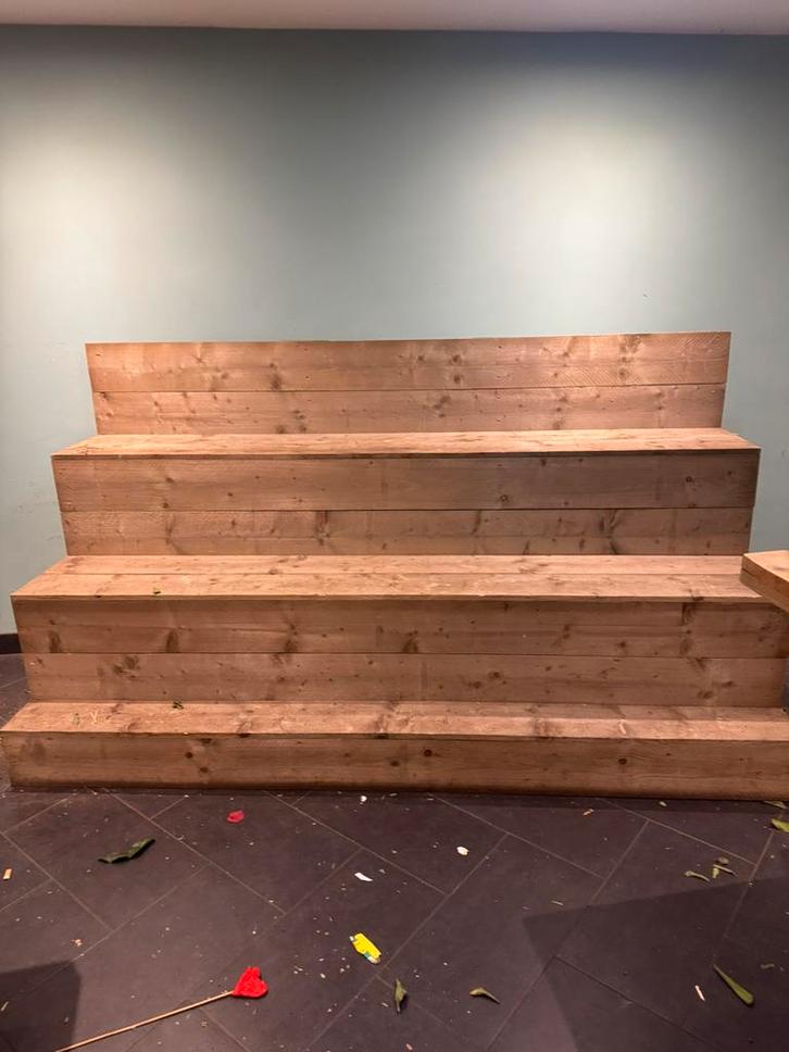 Houten Presentatietrap/Tribune - Steigerhout Look (Robuust), Zakelijke goederen, Kantoor en Winkelinrichting | Magazijn, Stelling en Opslag