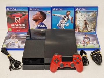 Super nette Playstation 4 + 8 Games + Controller & Kabels beschikbaar voor biedingen