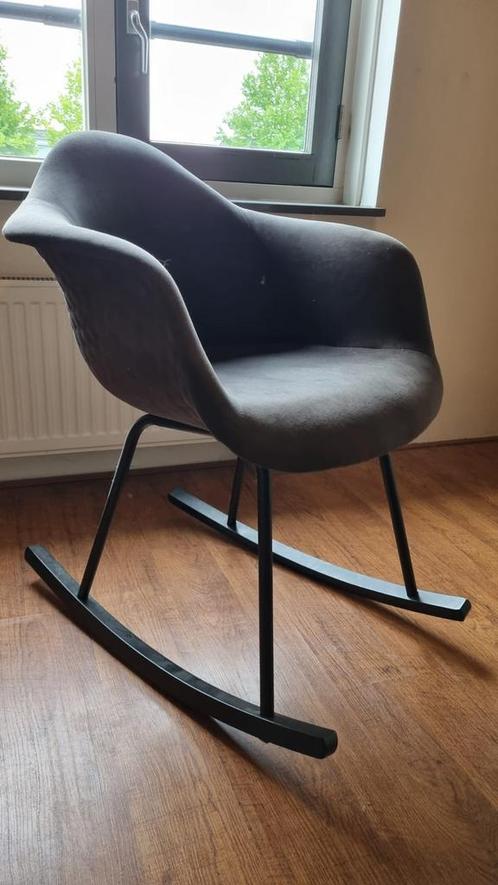 Schommelstoel, Huis en Inrichting, Fauteuils, Zo goed als nieuw, Ophalen