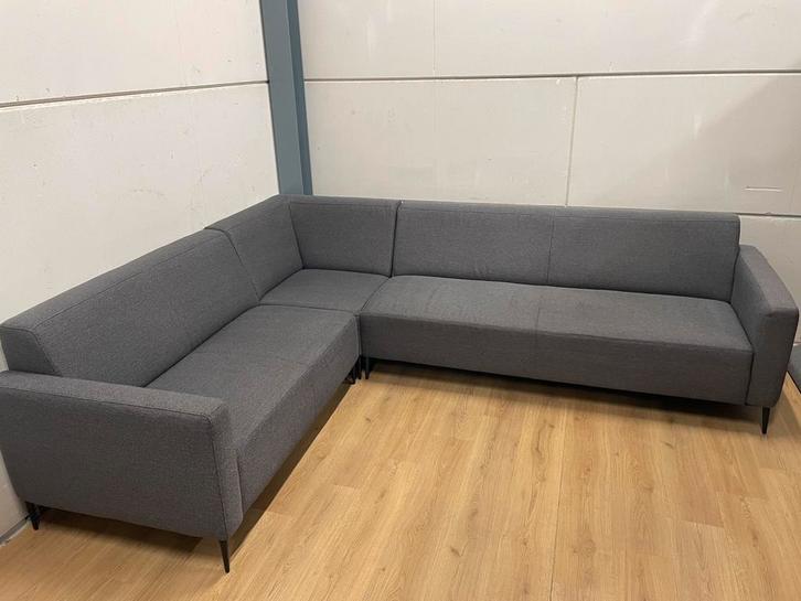 Mooie luxe grijze goossens hoekbank - GEREINIGD!!!, Huis en Inrichting, Banken | Bankstellen, Zo goed als nieuw, Hoekbank, Vierpersoons of meer