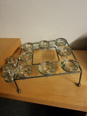 Metalen waxinelicht houder met 4 reserve glaasjes beschikbaar voor biedingen