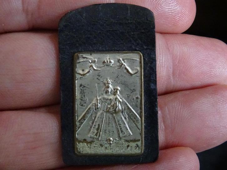 Antiek amulet Maria de Moeder Gods en Judas miniatuur 4cm, Antiek en Kunst, Antiek | Religie, Ophalen of Verzenden