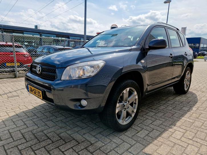Toyota Rav4 2.0 16V Vvt-i 2006 Grijs 4wd, Auto's, Toyota, Particulier, Rav4, 4x4, ABS, Airbags, Airconditioning, Alarm, Centrale vergrendeling