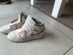 Air Jordan Ibiza 38.5, Wit, Ophalen of Verzenden, Sneakers of Gympen, Jordan