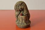 Retro vintage stenen beeldje - Egeltje met lieveheersbeestje, Verzamelen, Beelden en Beeldjes, Ophalen of Verzenden, Zo goed als nieuw