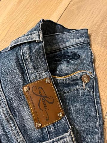 Karl Kani jeans dames mt 31/32 beschikbaar voor biedingen