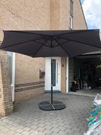 Parasol met tegels, Ophalen, Zo goed als nieuw, Zweefparasol