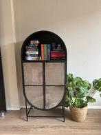 Zwarte kast met Rotan Deuren, Ophalen, 100 tot 150 cm, 50 tot 100 cm, Zo goed als nieuw