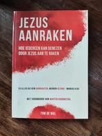 Tom de Wal - Jezus aanraken, Ophalen of Verzenden, Zo goed als nieuw, Tom de Wal