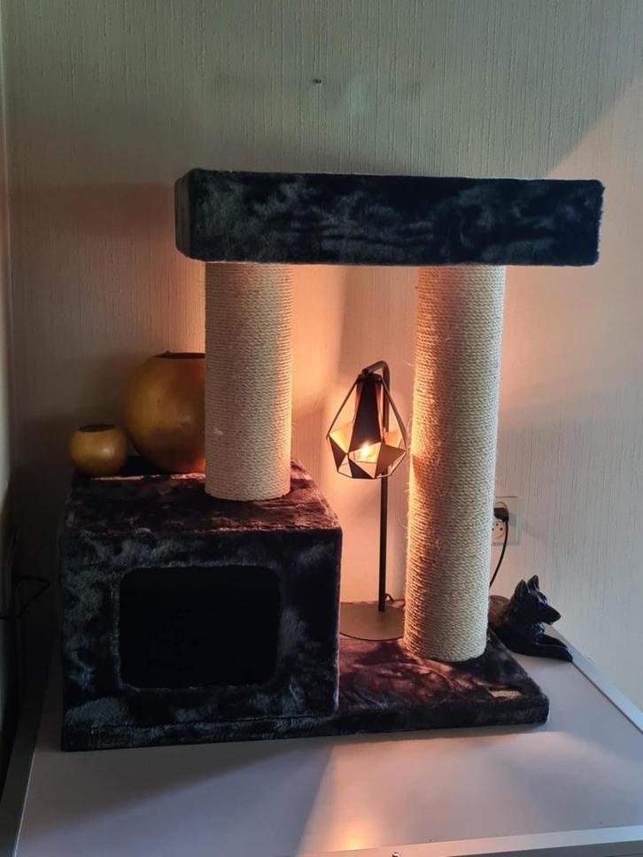 Z.g.a.n. stevige krabpaal, Dieren en Toebehoren, Krabmeubelen, Zo goed als nieuw, Krabpaal, Ophalen