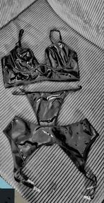 Nieuw 4-delig PU lak Lingerie Setje - M en L, Kleding | Dames, Overige typen, Verzenden, Zwart, Nieuw