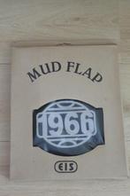 Nieuw NOS set 2 mud flaps / spatlappen VW T2 bus 1966 EIS, Ophalen of Verzenden, Nieuw, Volkswagen