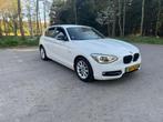 BMW 1-Serie 116i Business+ Carplay PDC 100KW 5DR 2012 Wit, 1-Serie, Zwart, 4 cilinders, Wit