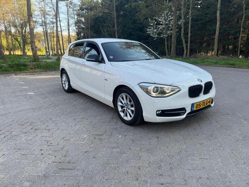 BMW 1-Serie 116i Business+ Carplay PDC 100KW 5DR 2012 Wit, Auto's, BMW, Particulier, 1-Serie, ABS, Airbags, Android Auto, Apple Carplay
