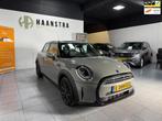 Mini Mini 1.5 One Classic Navigatie 1e Eig NL Auto! NAP, Voorwielaandrijving, Gebruikt, Leder en Stof, Bedrijf