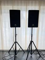 2 Phonic ES-122 12” 2-way STAGE speakers + Quiklok statief, Gebruikt, Ophalen