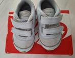 baby nikes maat 21, Jongetje of Meisje, Ophalen of Verzenden, Nike, Gebruikt