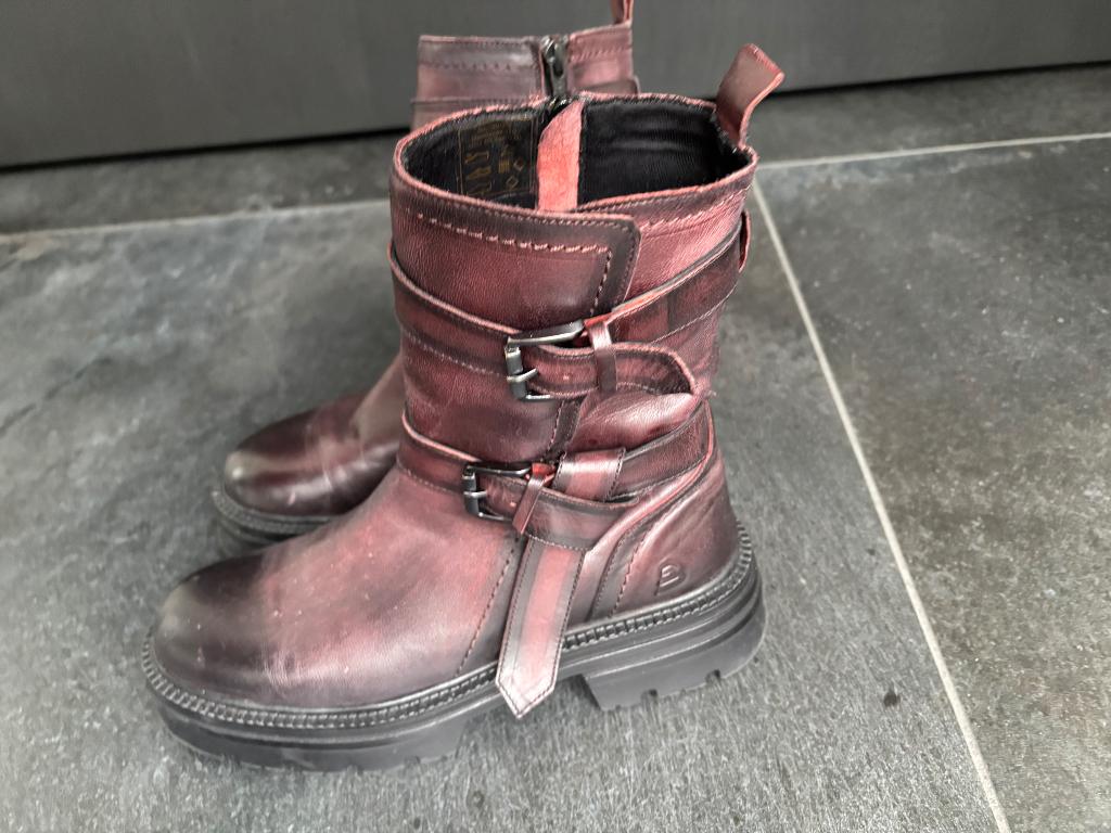 Bullboxer laarzen bordeauxrood maat 39, Verzenden, Zwart, Lage of Enkellaarzen, Zo goed als nieuw