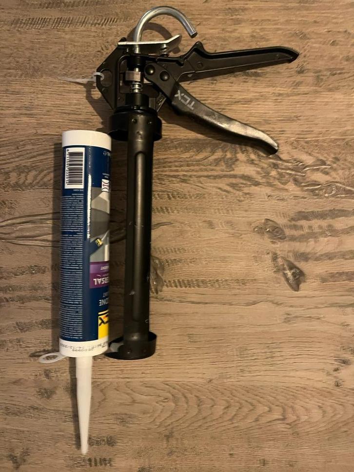 Kitspuit met direct-stop functie, Doe-het-zelf en Verbouw, Gereedschap | Handgereedschap, Gebruikt, Ophalen