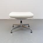 1x Vitra Eames EA 223 Soft Pad Hocker Wit Leer - Gepolijst, Ophalen of Verzenden, Zo goed als nieuw, Metaal, 50 tot 75 cm