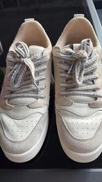 Josh V sneakers, Kleding | Dames, Schoenen, Ophalen, Zo goed als nieuw, Sneakers of Gympen