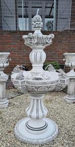 Beton fontein met spuwende kikkers 1m50hoog, Tuin en Terras, Waterpartijen en Fonteinen, Ophalen, Nieuw, Beton, Fontein