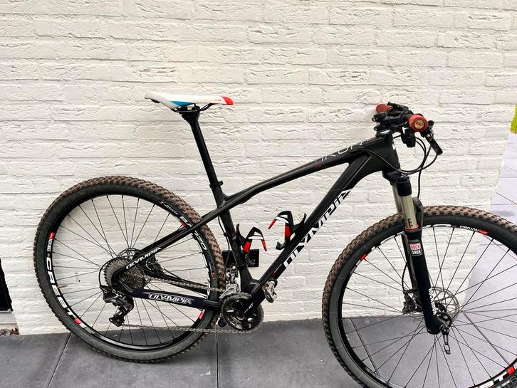 Olympia Iron Mountainbike - Full Carbon, Shimano XT - Maat S, Fietsen en Brommers, Fietsen | Mountainbikes en ATB, Zo goed als nieuw