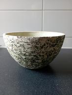 Chamotte bloempot ., Rond, Ophalen of Verzenden, Zo goed als nieuw, Minder dan 25 cm